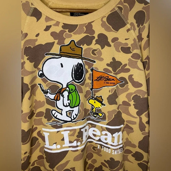 L.L Bean X Todd Snyder X Peanuts Brown Camo Crewneck Sweatshirt  Made in USA - Picture 5 of 7